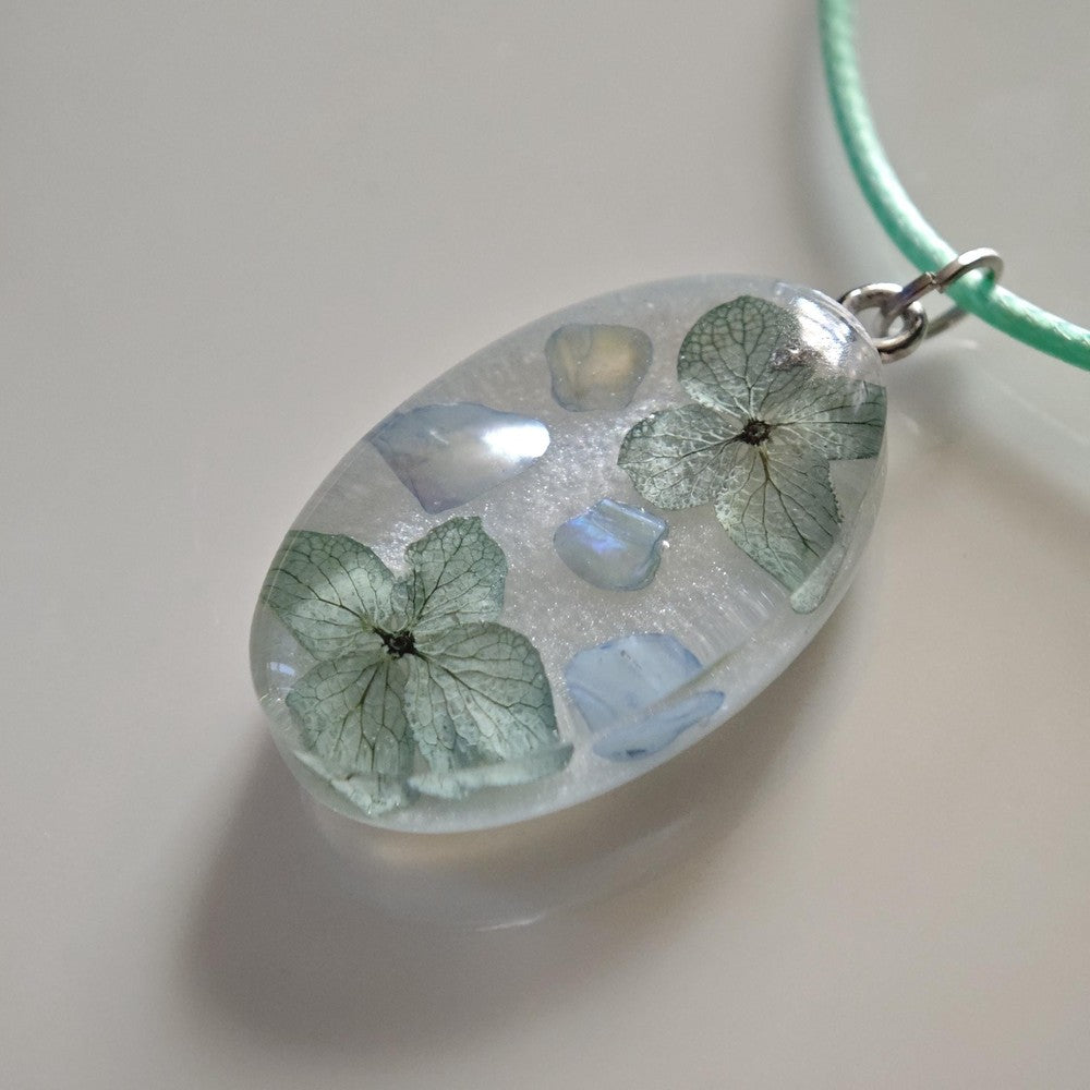 Real Flower Resin Pendant and Earrings Oval Botanical Jewelry